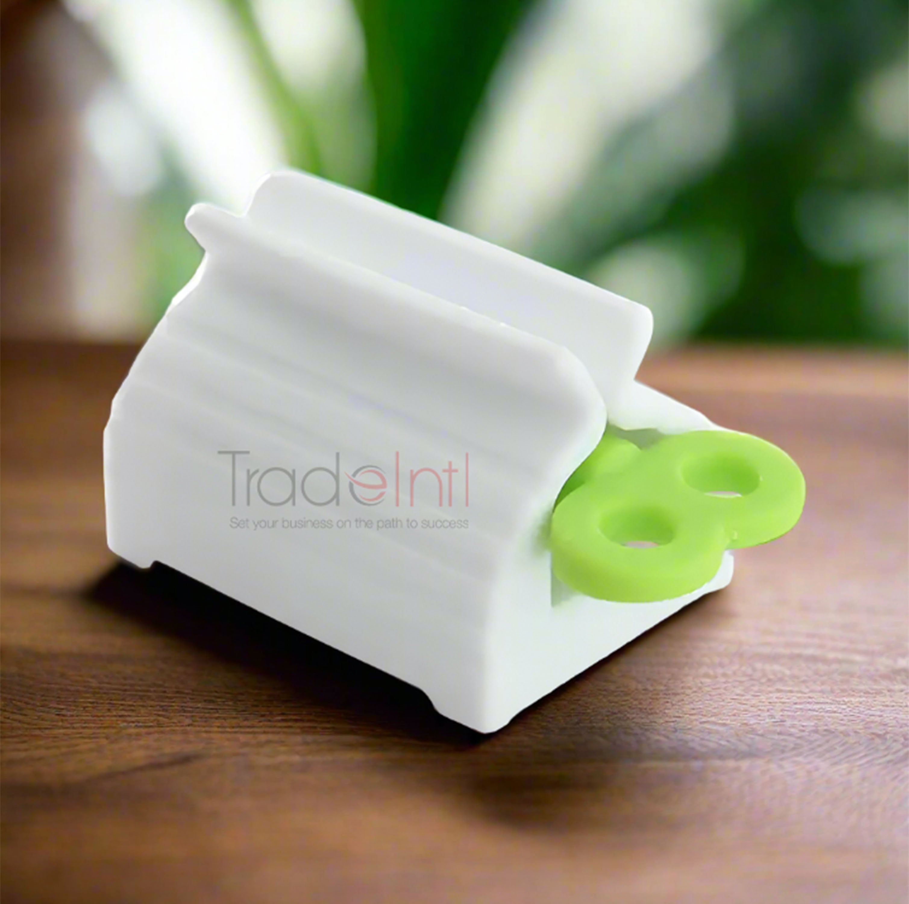 Rolling Toothpaste Squeezer